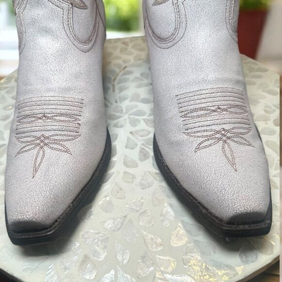 Ariat Goldie Distressed White Western Cowboy Boots Women’s 11 C Wide 10033887 - Picture 7 of 12